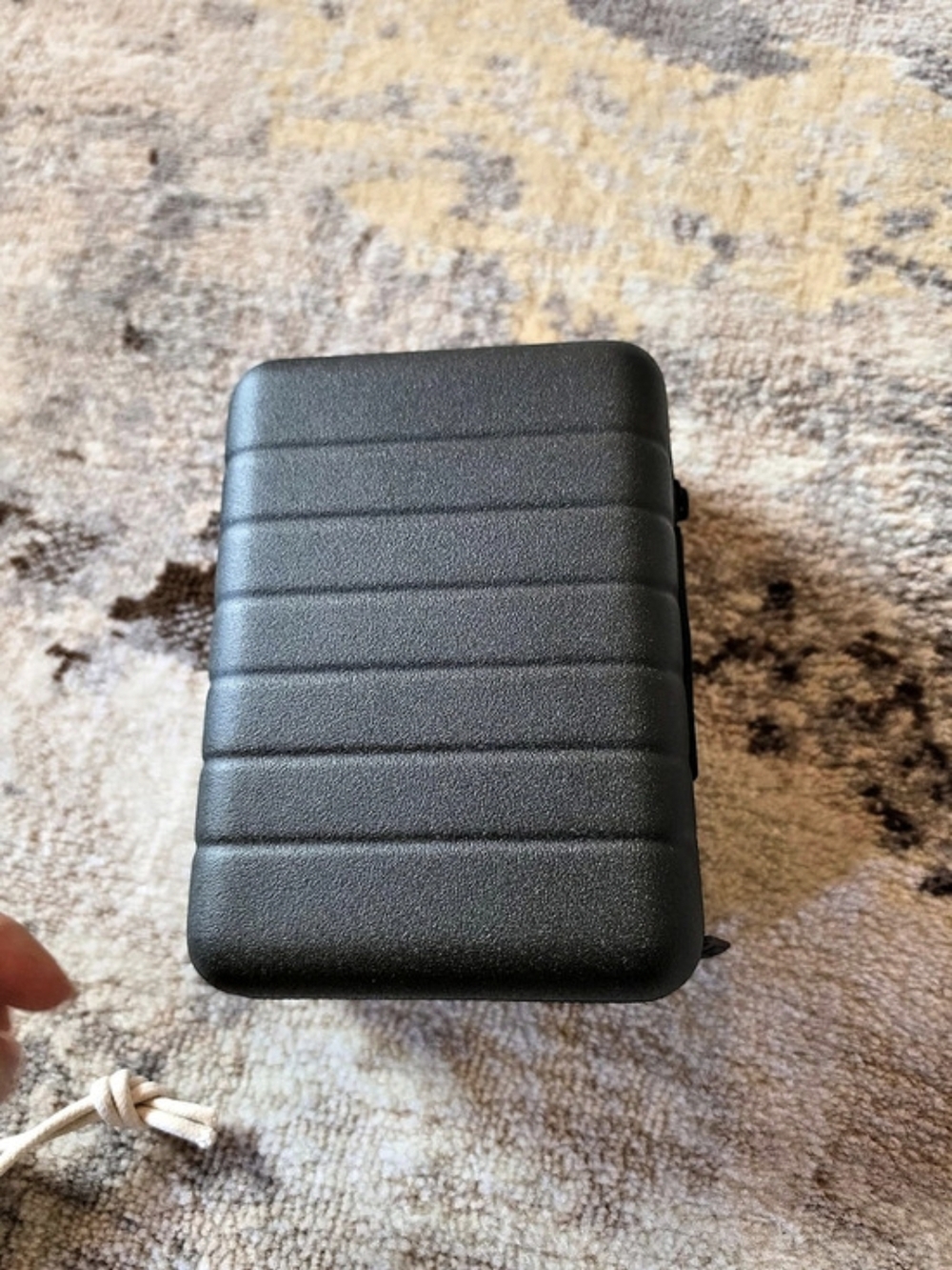 Away The Mini Toiletry Bag Dark Green - Picture 3 of 4